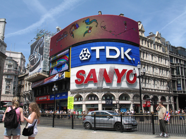 Piccadilly Circus