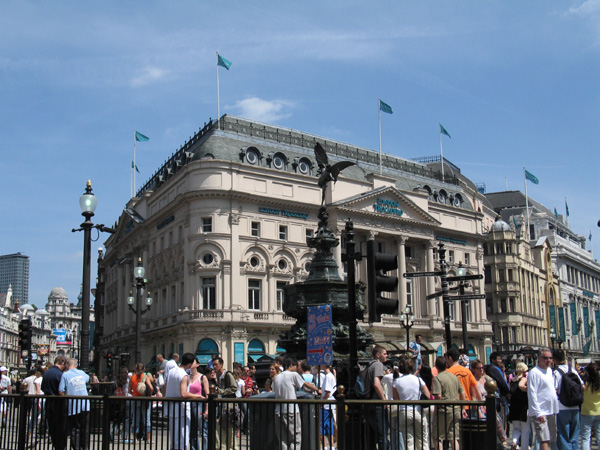 Piccadilly Circus