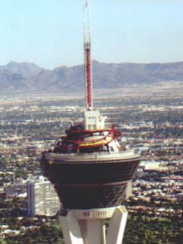 Achterbahnfahren in 400 m H�he, der Stratospheretower