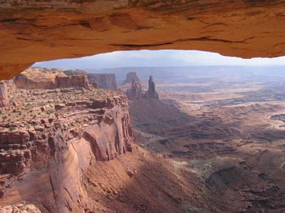 Ausblick durch Mesa Arch