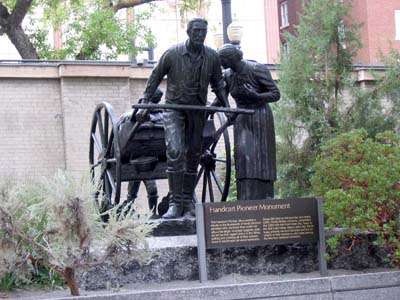 Handcart Pioneer Monument